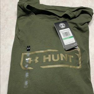 Brand new under armour tshirt